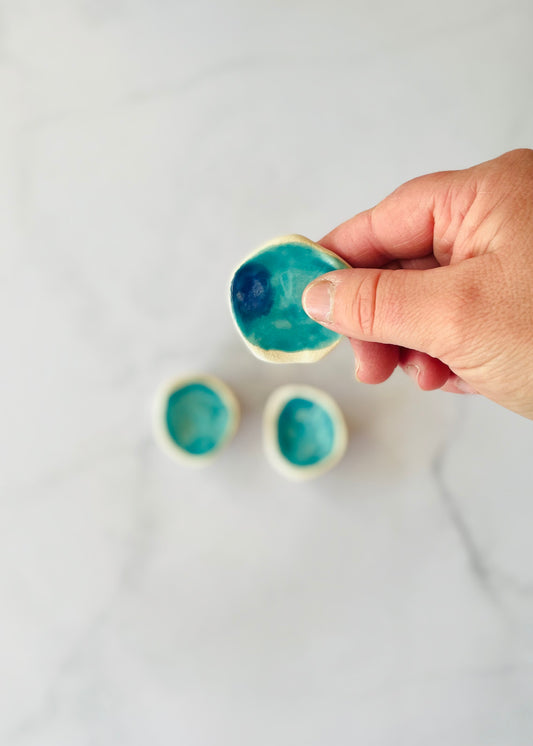 Worry stones blue