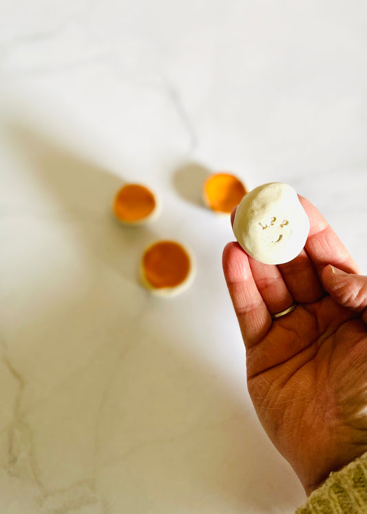 Nouveau ✨worry stones pumpkin